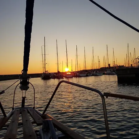Sailing Boat 
